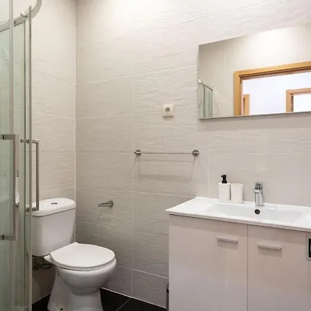 Lägenhet Guestready - Warm And Inviting Flat With Balcony Oporto