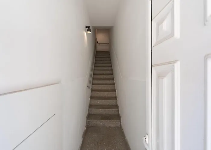 Guestready - Warm And Inviting Flat With Balcony *