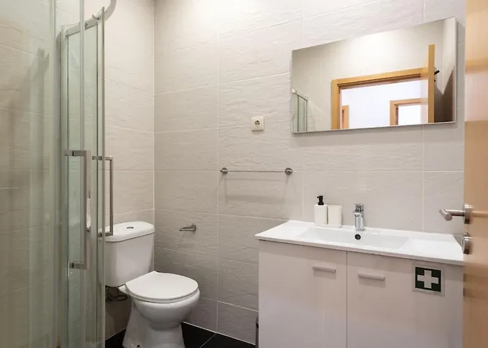 Lägenhet Guestready - Warm And Inviting Flat With Balcony Oporto