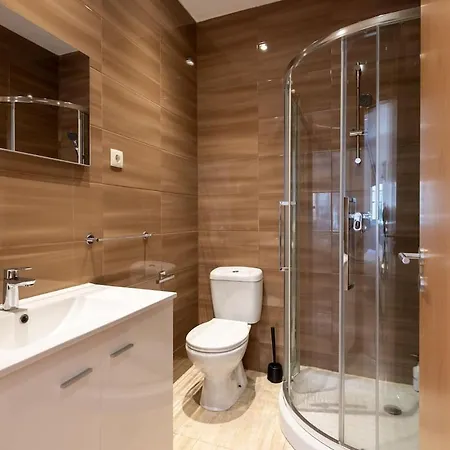 Guestready - Warm And Inviting Flat With Balcony *