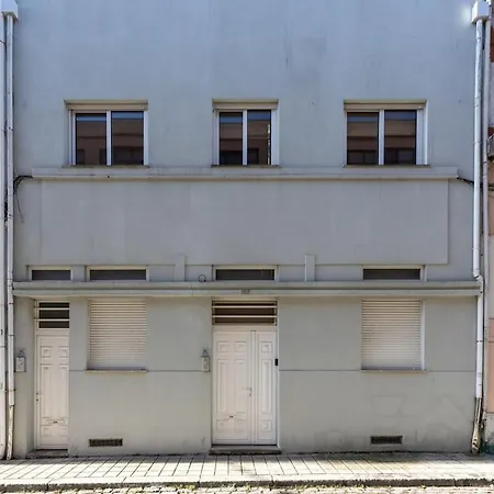 شقة Guestready - Warm And Inviting Flat With Balcony *